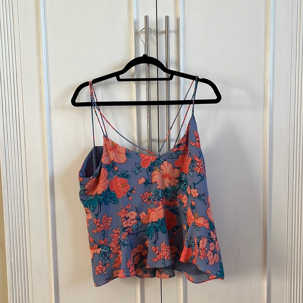 Floral tank top for summer